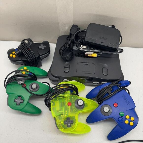 N64 Nintendo 64 Console & 4 Controllers Power Supply AV Fully Tested & Working - Picture 1 of 14